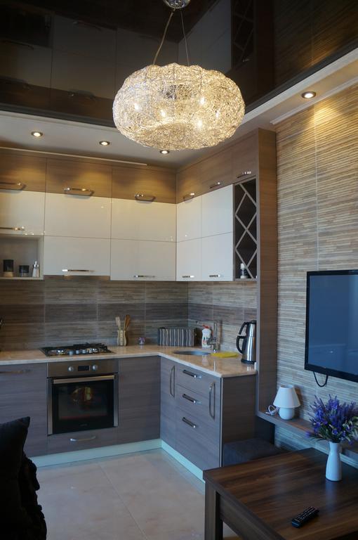 Apartment With Summer Terrace Batumi Phòng bức ảnh